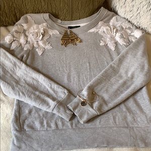 🌞3/$20 J. Crew Embroidered Shoulder Sweatshirt